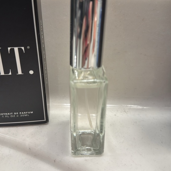 New in Box ALT CRYSTAL NO. 23 Perfume Inspired by Baccarat Rouge - Picture 4 of 4